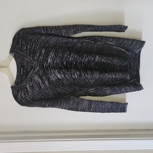 Ellen Tracy High-low Sweater Pullover.